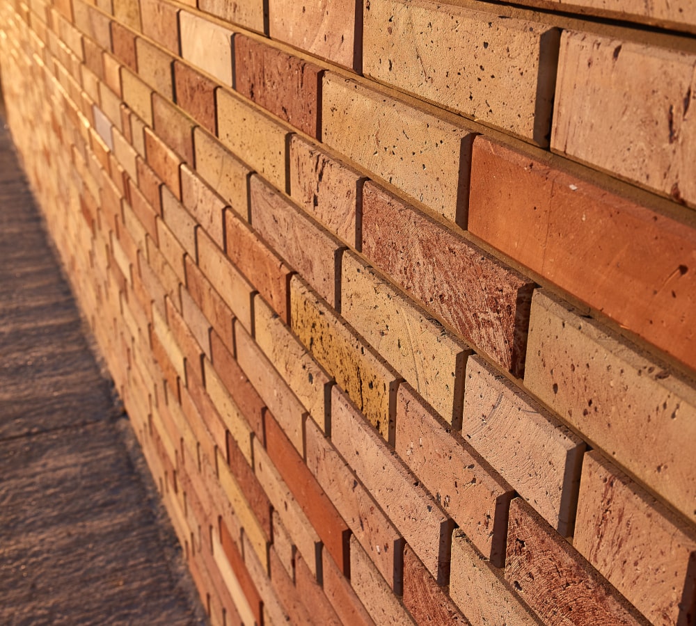 contactHomeImage min